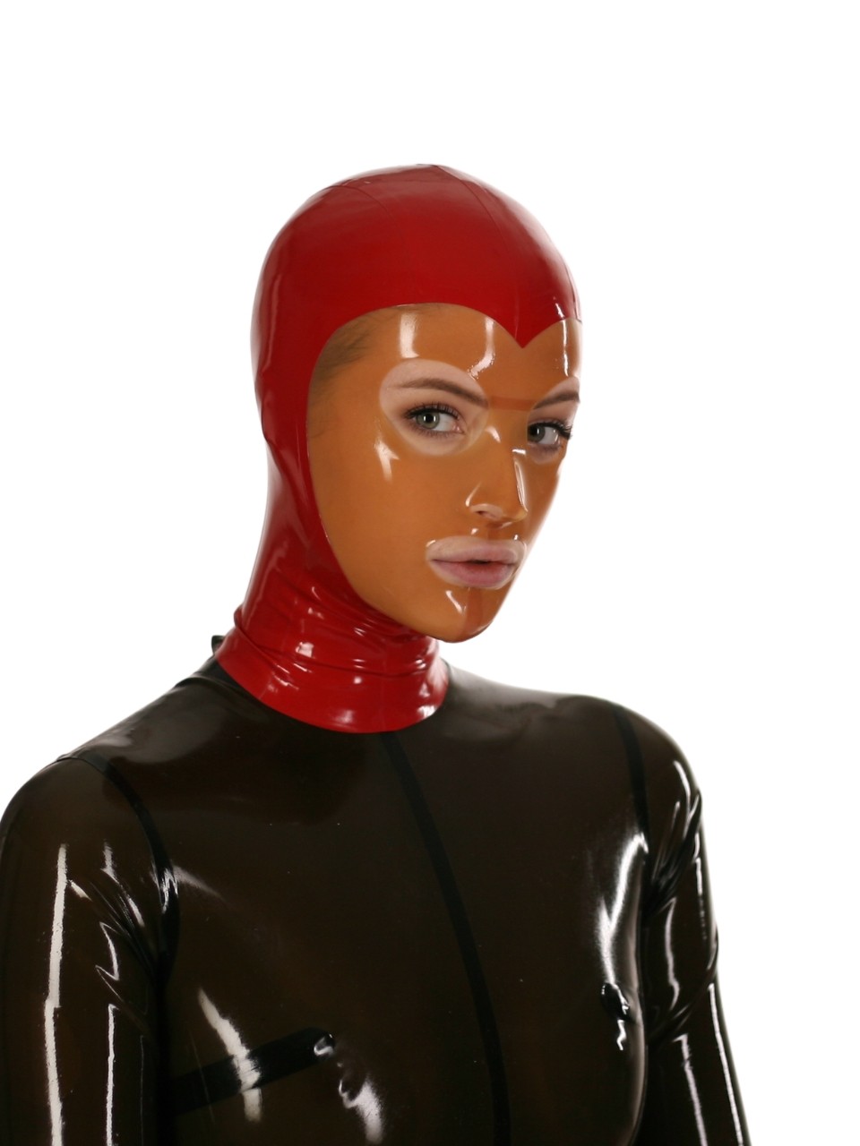 Leichte Maske, kontrastfarbenes Gesicht